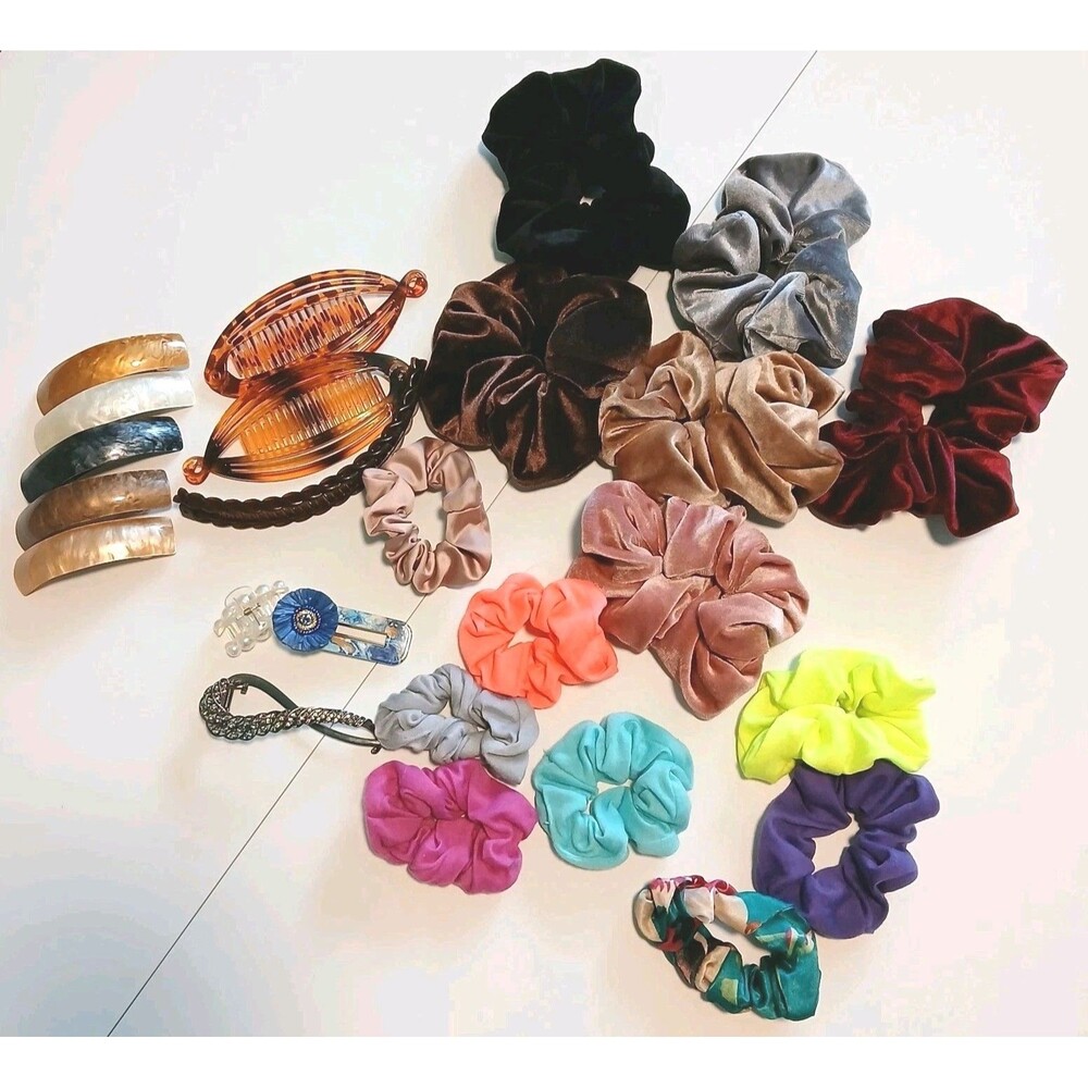 Lot Of 25 Assorted Hair Clips Barrettes & Clips Faux Pearl Rhinestones Velvet